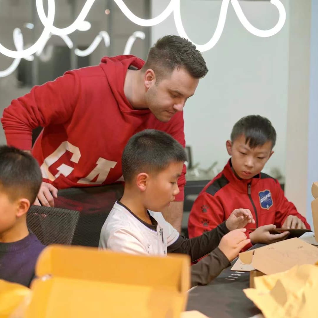 Teaching eletronics in China